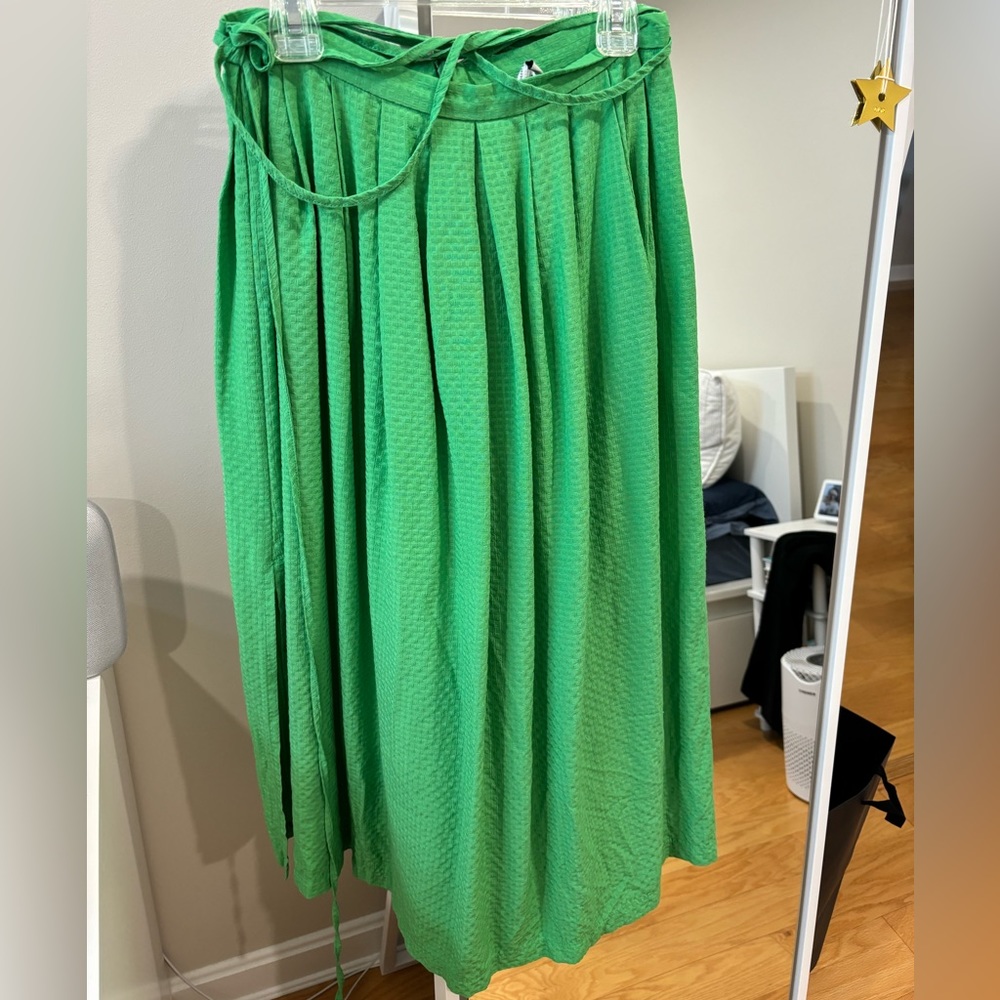 Jack Wills Green Flowy Midi Skirt